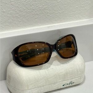 Oakley Betray Brown Tortoise Shell & Turquoise Sunglasses